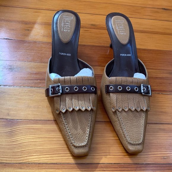 Nickels Soft Brown & Tan Leather T-Garroway Heel - Picture 2 of 3